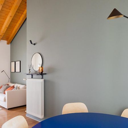 Double Private Parking, 2 Bedrooms & 2 Bathrooms - Elegant Apartment In Old Town Удине Экстерьер фото